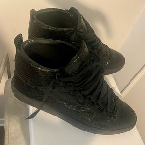 Men’s Sneakers
